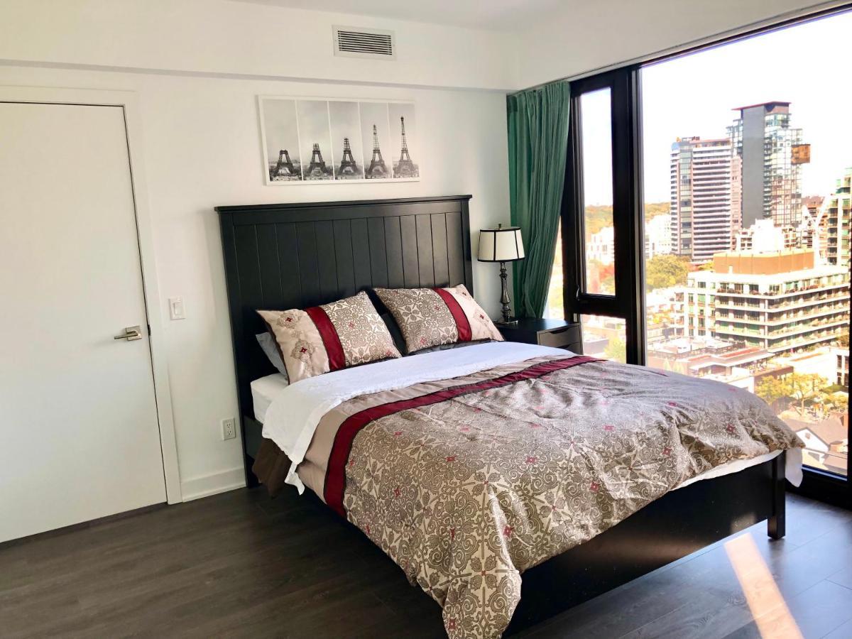 2 Bedroom Plus Den Condo Τορόντο Εξωτερικό φωτογραφία