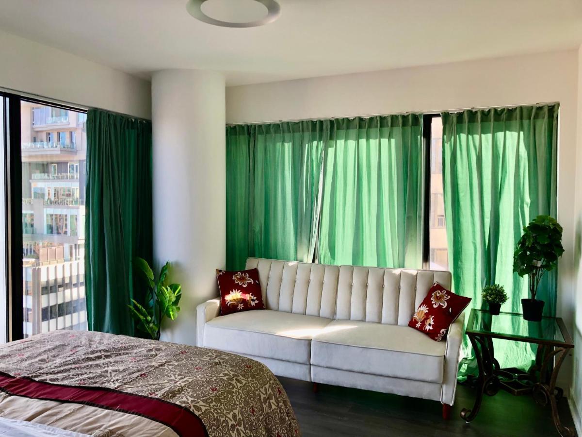 2 Bedroom Plus Den Condo Τορόντο Εξωτερικό φωτογραφία